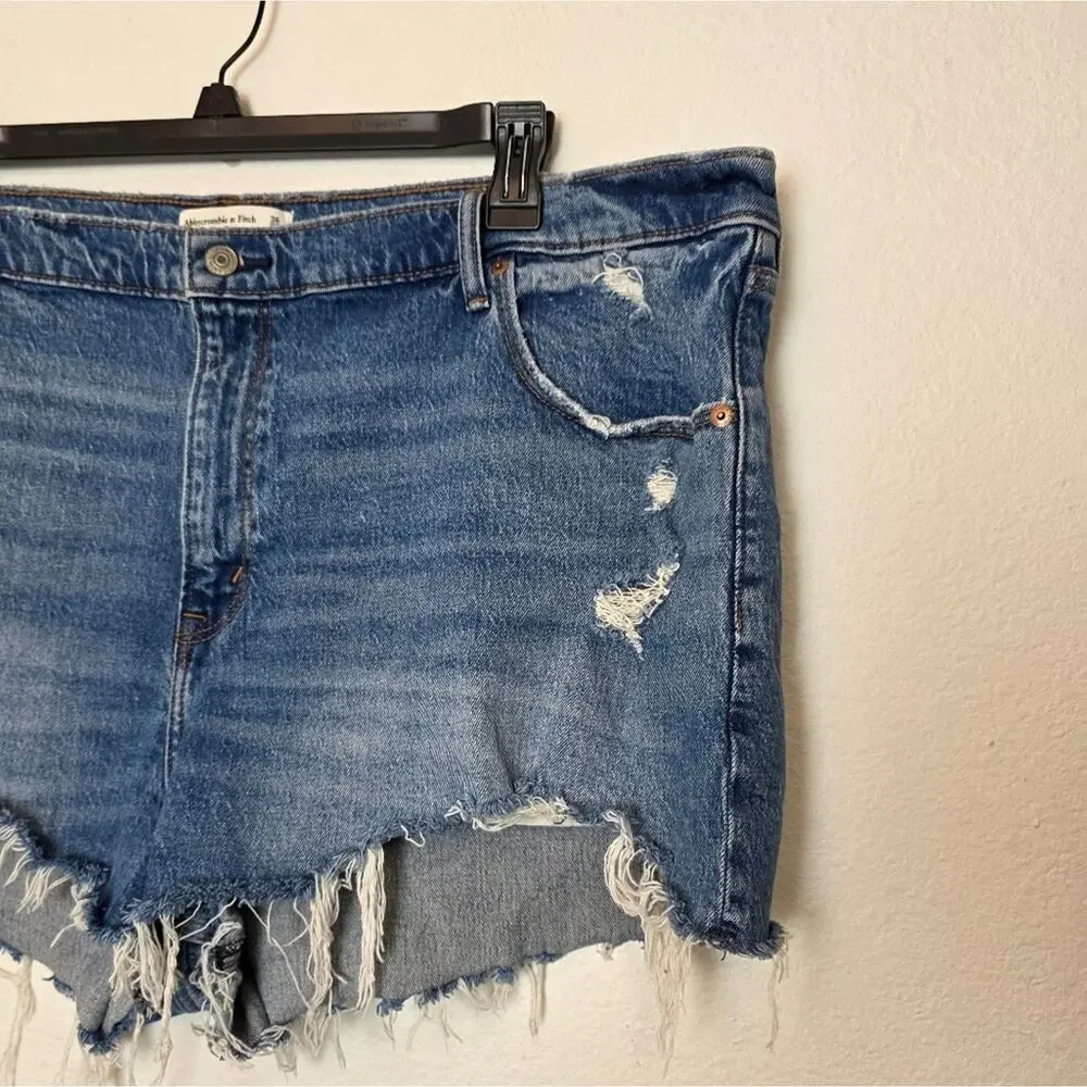ABERCROMBIE & FITCH The Mom Short High Rise Distressed Festival Plus Size 36/22